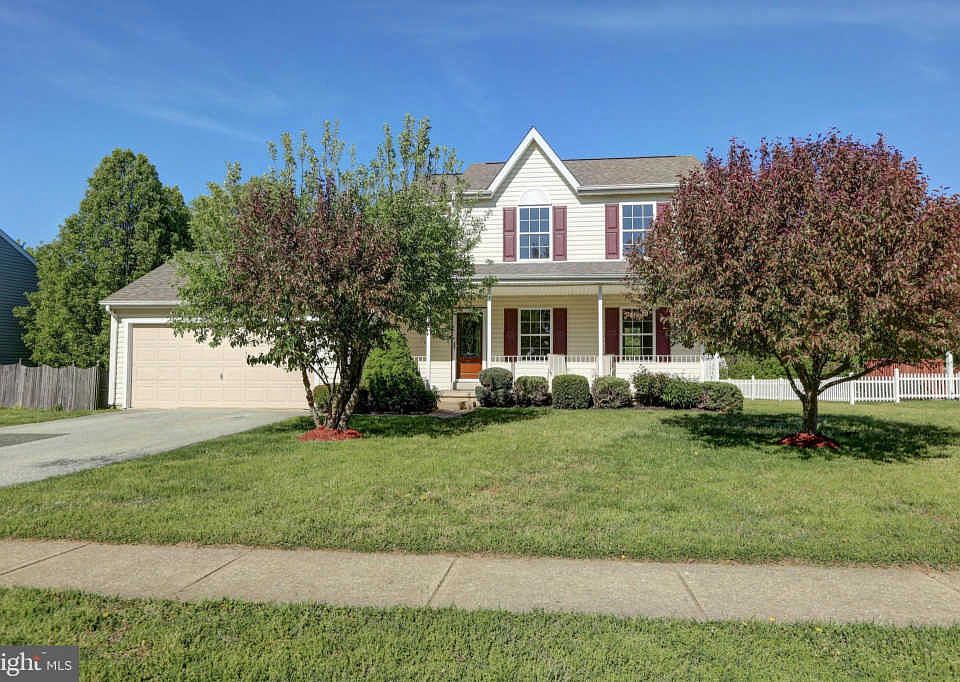 1st image of 203 Redden Ln