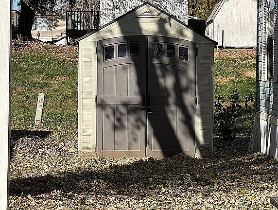 4th image of 223 Arapaho Dr