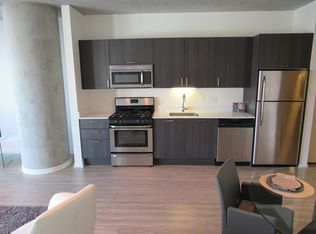 1335 S State St, Chicago, IL 60605