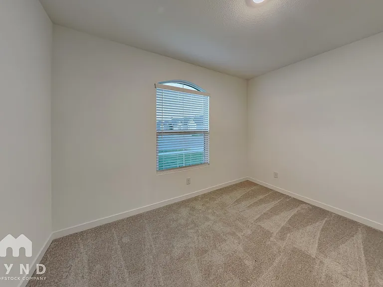 1746 Milton Dr — Photo 14