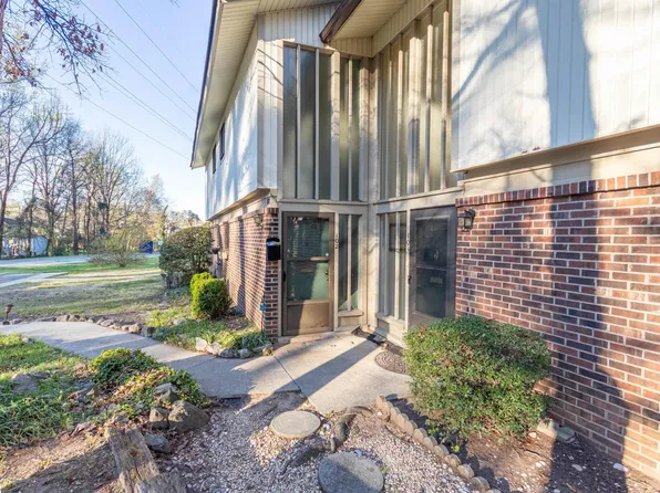 102 Briarview Cir, Greenville, SC 29615