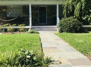 1100 N Buchanan St, Arlington, VA 22205