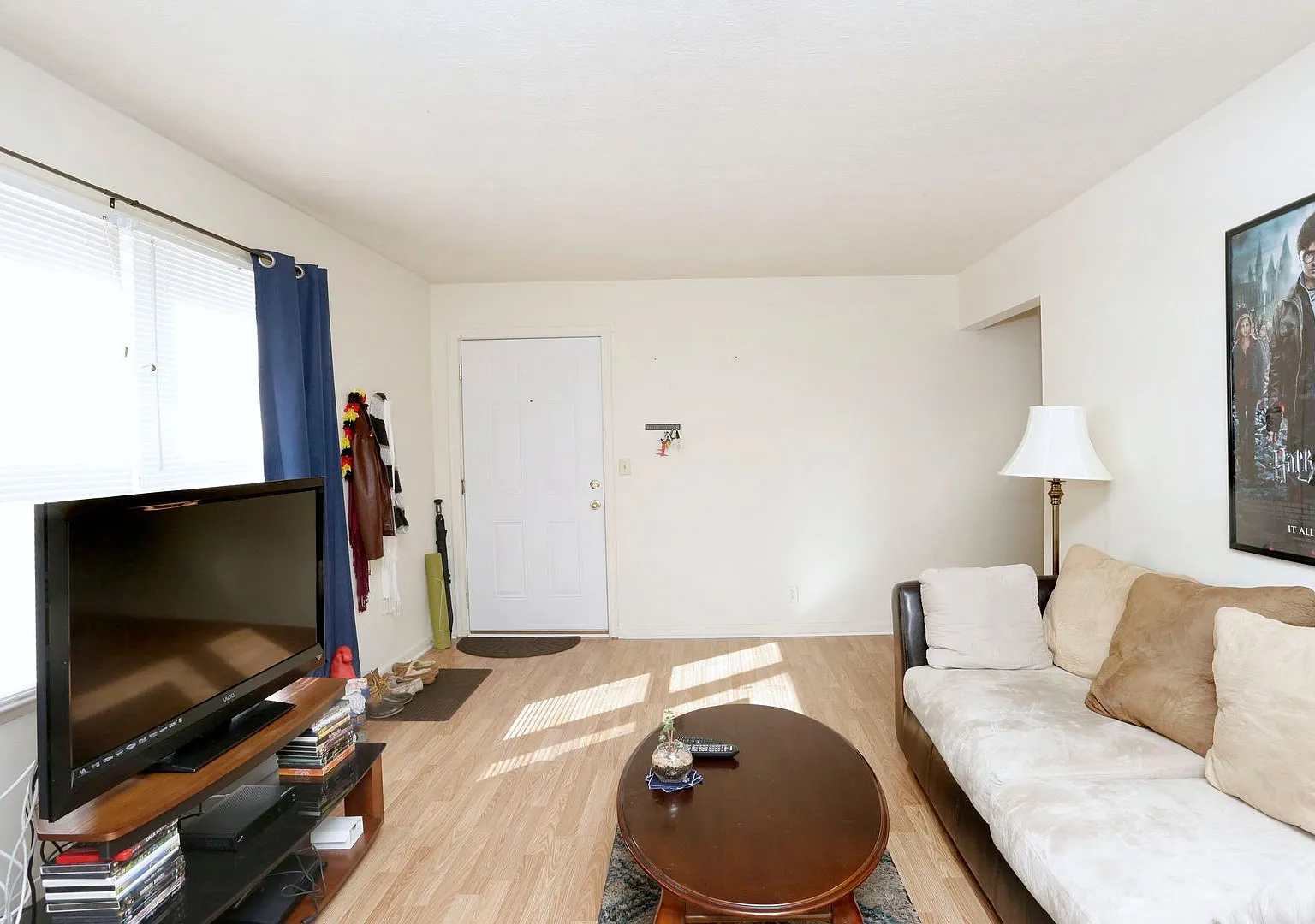1344 Royalty Court — Photo 4