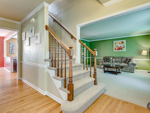 2nd image of 777 Alexandria Dr