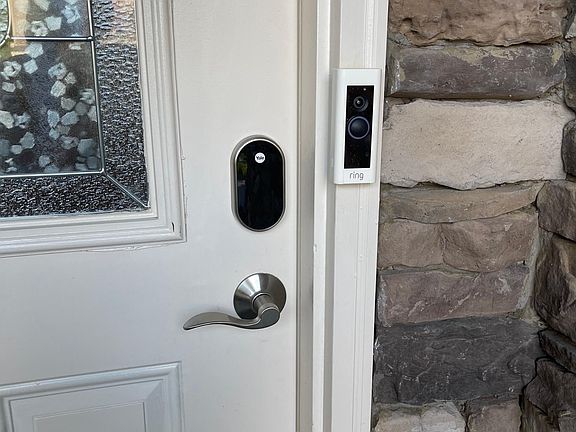 2nd image of 1207 Campbell Park Ln