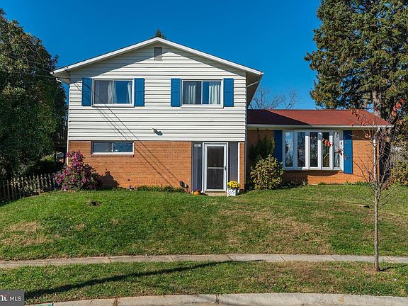 2nd image of 5011 Margot Ct