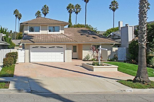 1st image of 2786 Surfrider Ave