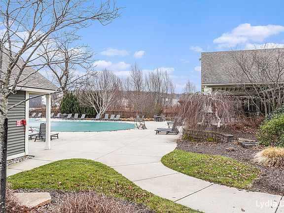 4th image of 8811 Brayridge Ct #17