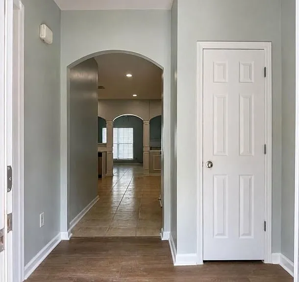 2490 Emma Way — Photo 4