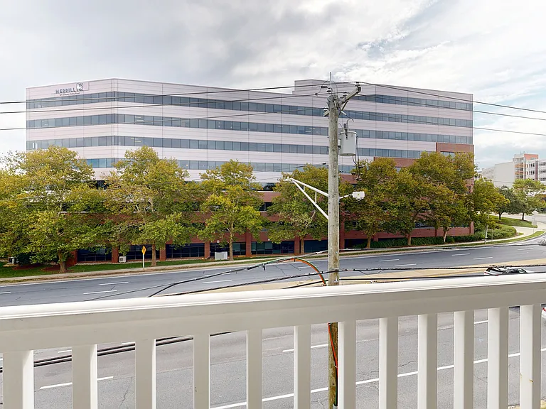 The Quarters at Towson Town Center — Photo 124