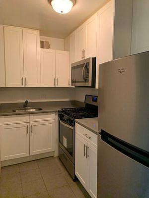2nd image of 13720 45th Ave APT 3U