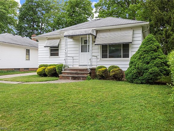2nd image of 2446 Ingleside Dr