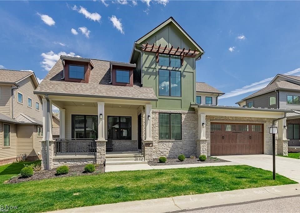 1st image of 2431 Edgewood Trce