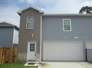 8205 Oak Knoll Ln #A, Houston, TX 77028
