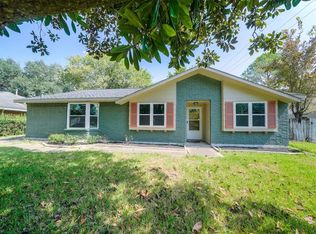10827 Moonlight Dr, Houston, TX 77096