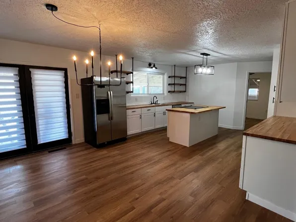 (undisclosed Address), Belen, NM 87002