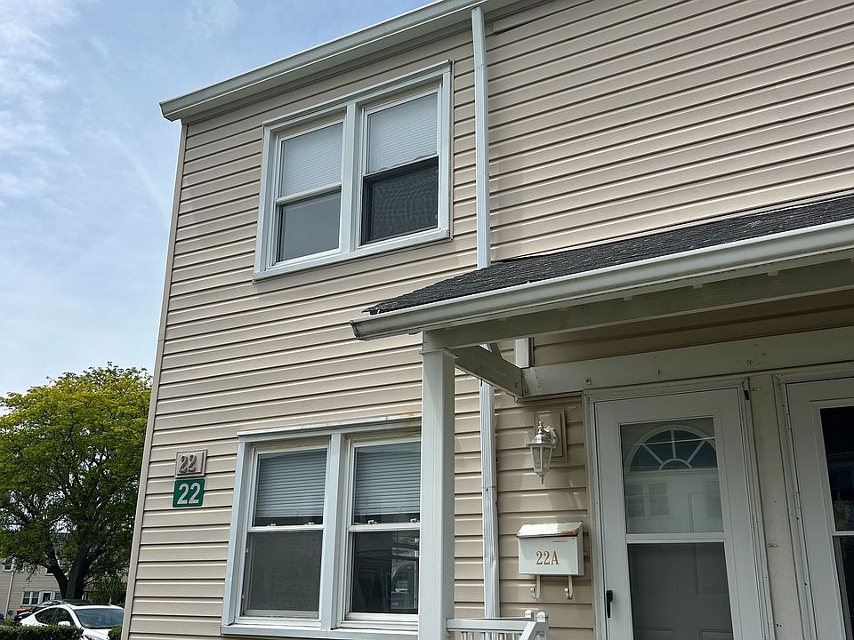 1st image of 100-22 Midland Hts #A