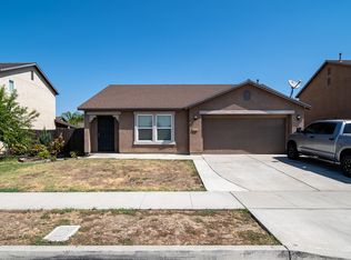 4318 E Willow Ave, Visalia, CA
