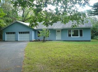 1 Thompson Rd, Haverhill, MA 01830