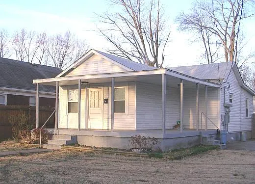 3016 Wurtele Ave