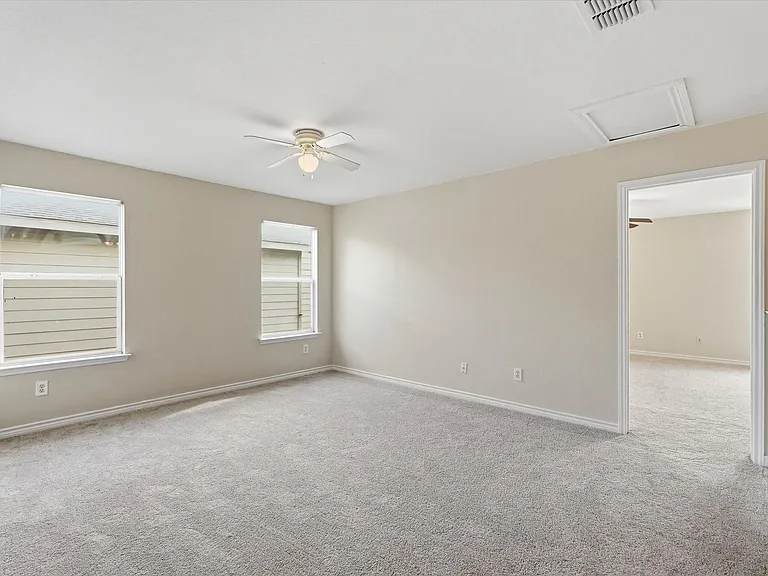 3009 Dusty Oak Dr — Photo 15