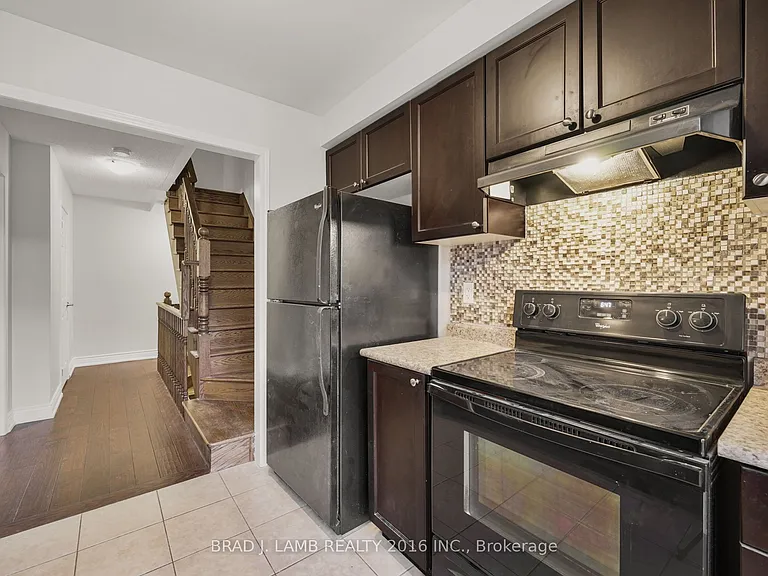 930 Nadalin Hts — Photo 15
