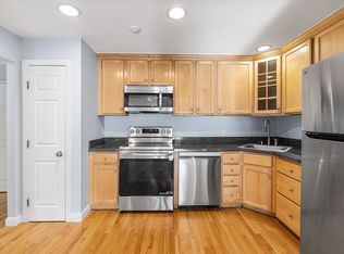 70 Warren Ave APT 4-2, Chelsea, MA 02150