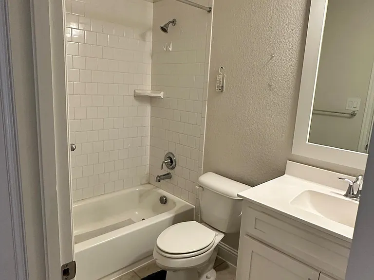 3313 Hickory Bend Trl — Photo 24