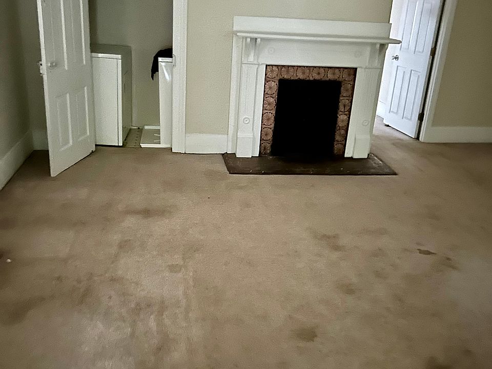 1st image of 1037 Walnut St #B