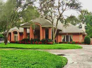 1035 Thomas Rd, Beaumont, TX 77706