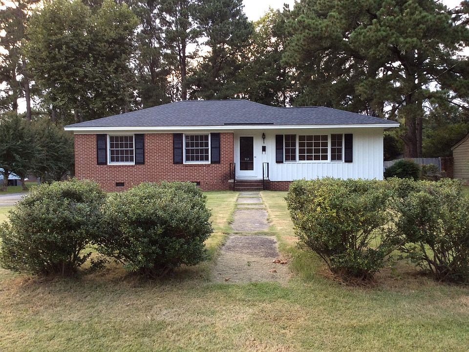1st image of 912 S Crescent Dr