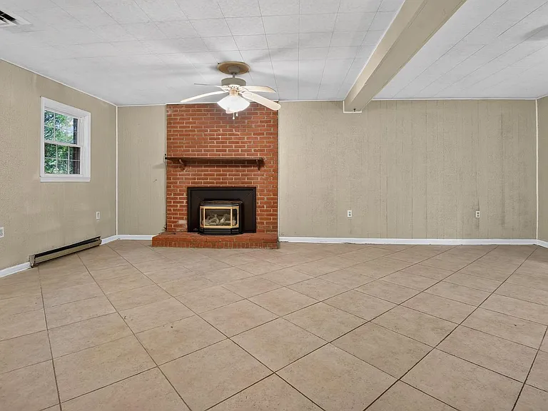 3409 Beverly Dr — Photo 5
