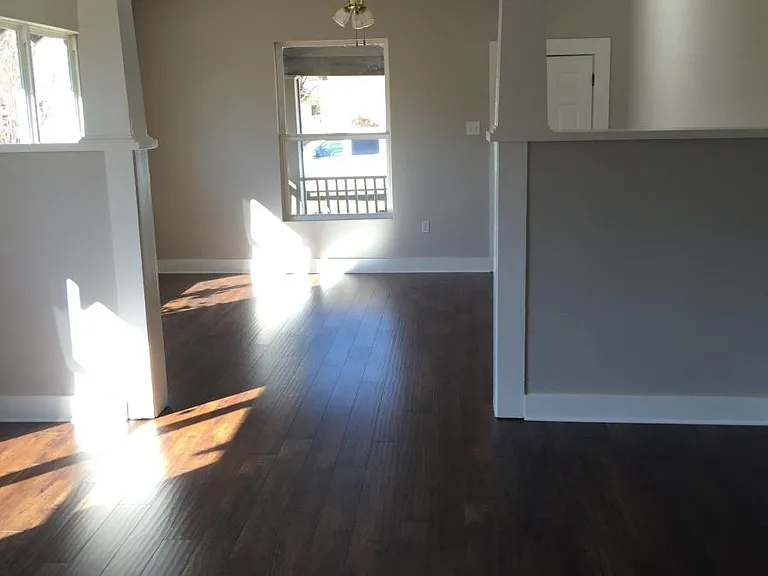 322 Oliver St — Photo 6