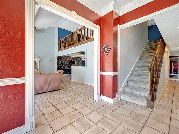 5th image of 288 Konderla Dr