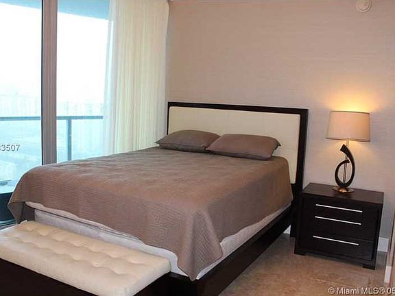 4th image of 17001 Collins Ave APT 2704