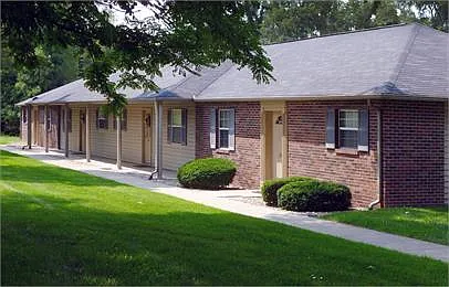 1251 S Fruitridge Ave — Photo 12
