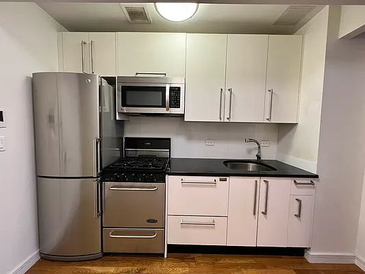 Rented by Heller Organization | media 6