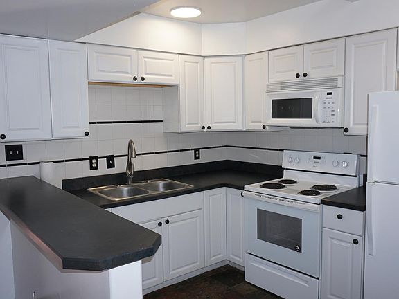 2nd image of 6266 1st Ave S APT 25