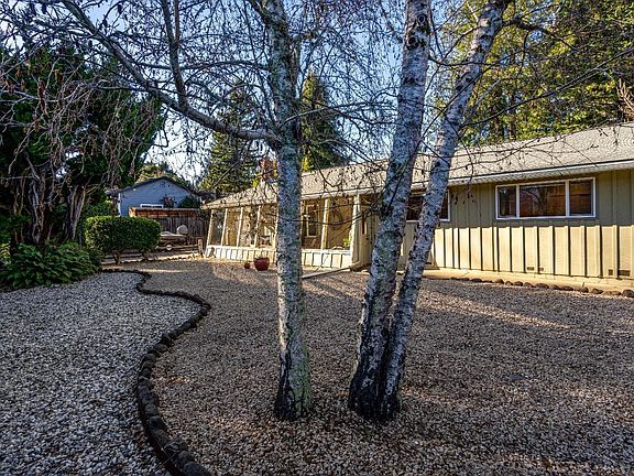 5th image of 9314 Ferguson Court
