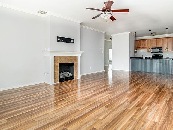 3rd image of 8765 Stony Glen Dr
