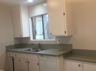 1456 12th St APT 3, Manhattan Beach, CA 90266