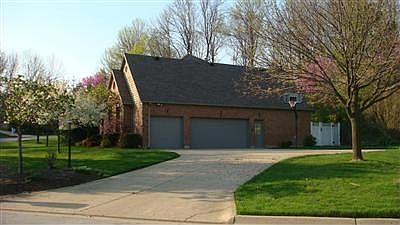 2nd image of 325 Citadel Dr