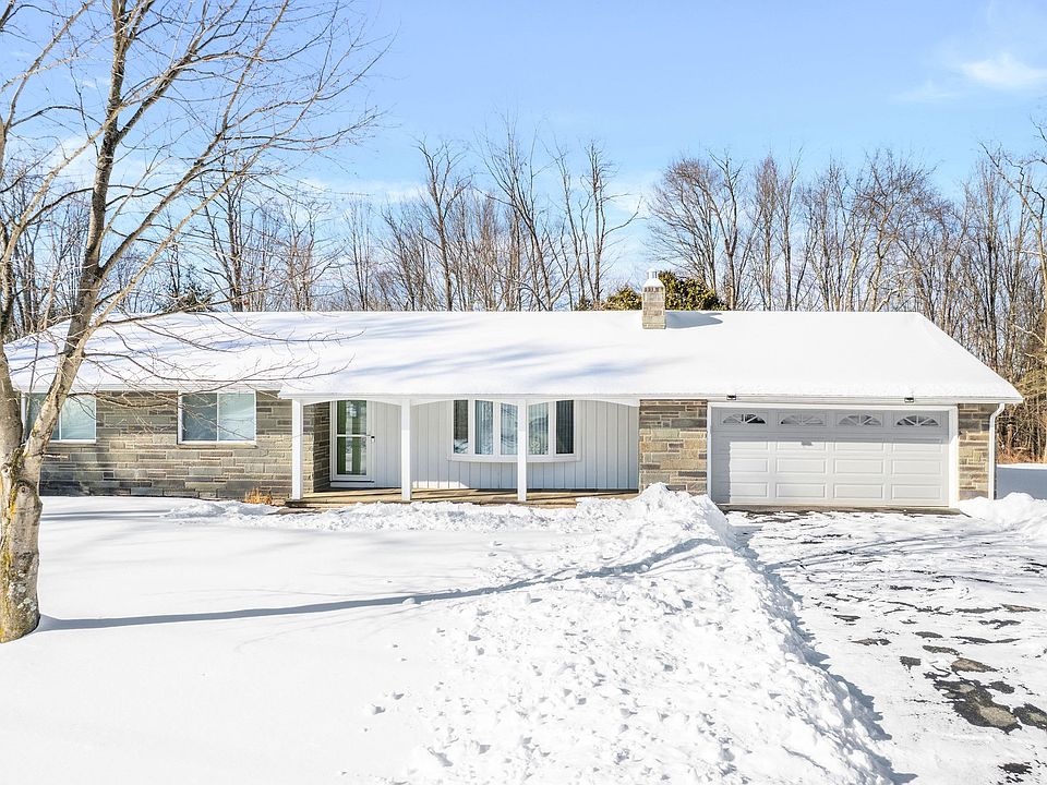1st image of 105 Sterry Dr