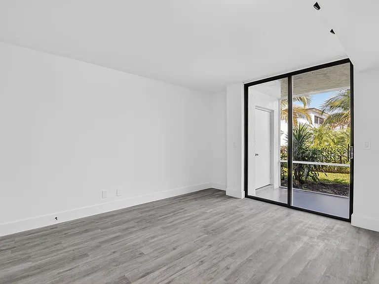 Boca Villas — Photo 54
