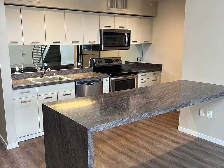 101 Soquel Ave #416 — Photo 4