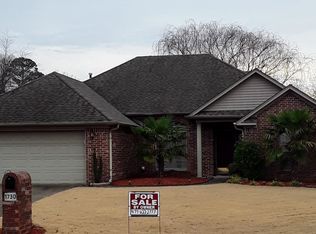 1730 Amelia Dr, Conway, AR 72034