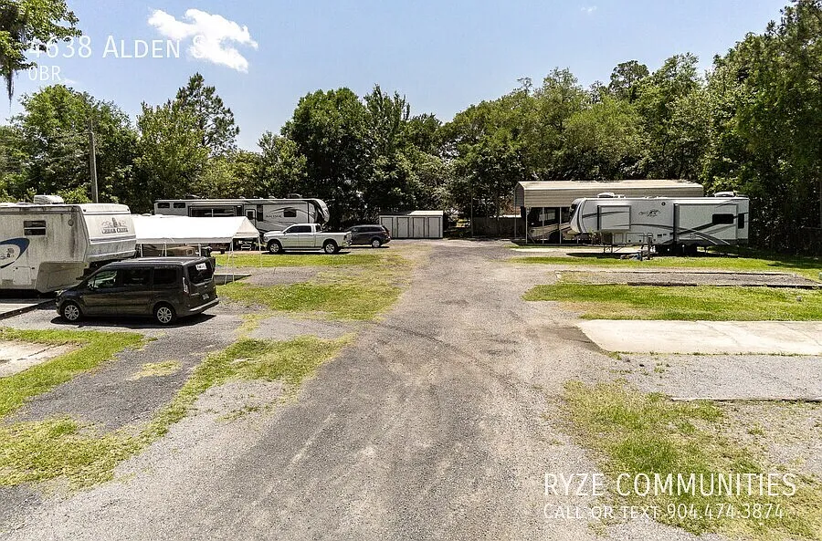 RV Lot - Long Term — Photo 3