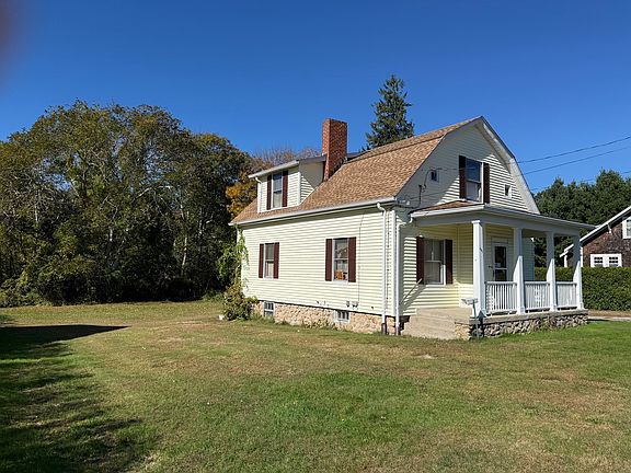 3rd image of 381 Slocum Rd