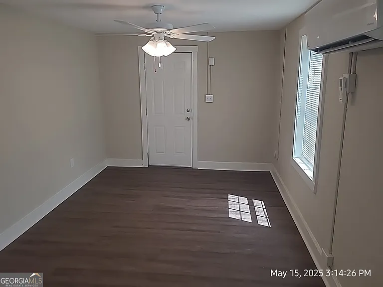 10 Hester Dr — Photo 2