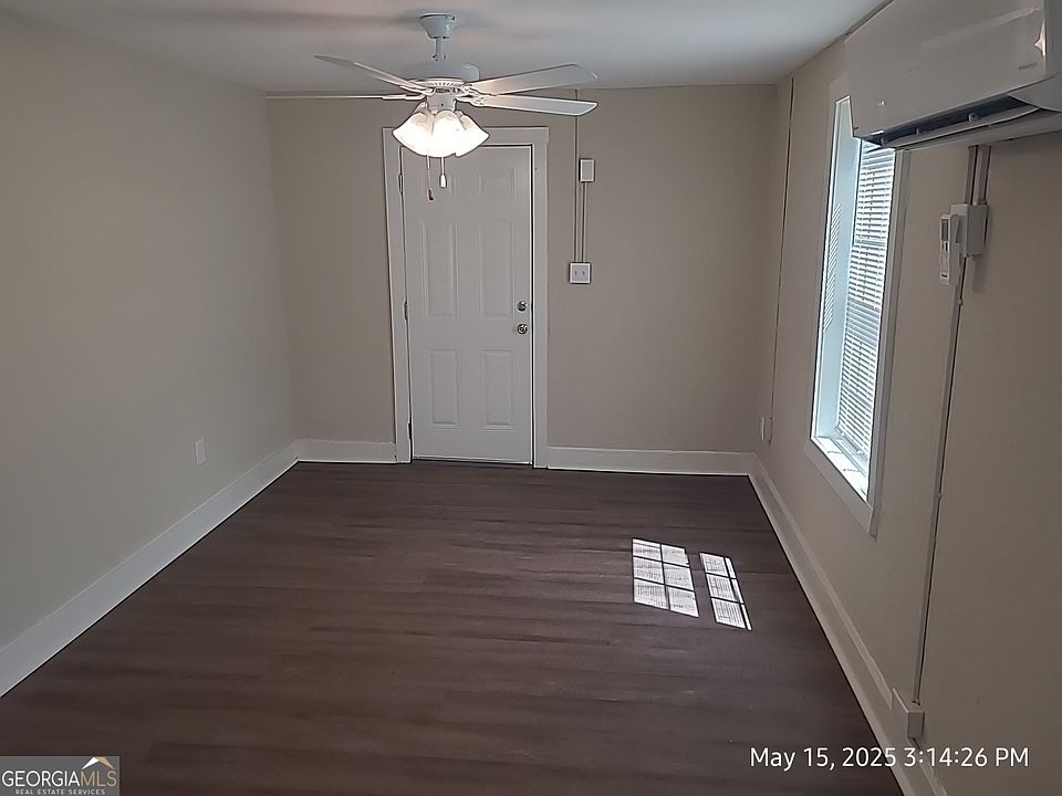 2nd image of 10 Hester Dr